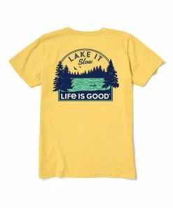 Hot Sale 🛒 Life Is Good® Happy Yellow 'Lake It Slow' Logo Crewneck Tee - 👩 Women 🌟 -Life Is Good®-shop zu103988358 alt 3 tm1647976183
