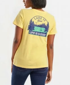 Hot Sale 🛒 Life Is Good® Happy Yellow 'Lake It Slow' Logo Crewneck Tee - 👩 Women 🌟
