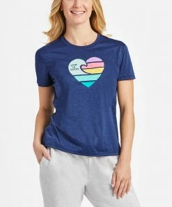 New 🎁 Life Is Good® Darkest Blue Cationic Active Clean Wave Heart Crewneck Tee - 👩 Women & Plus ⭐