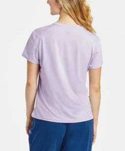 Deals ❤️ Life Is Good® Lilac Purple Cationic Active 'Breathe' Lotus Crewneck Tee - 👩 Women & Plus 💯 -Life Is Good®-shop zu107090582 alt 2 tm1658318919