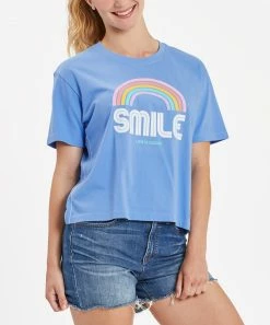Brand new 👏 Life Is Good® Cornflower Blue 'Smile' Short-Sleeve Boxy Tee - 👩 Women ⌛