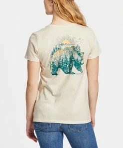 Best Pirce 👍 Life Is Good® Putty White 'Life Is Good' Bearscape Crusher Crewneck Tee - 👩 Women & Plus 🎁